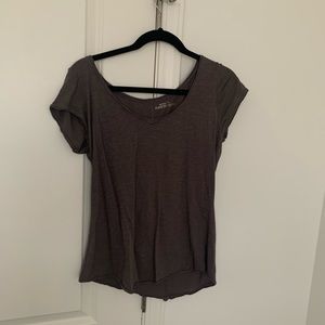 grey comfy tshirt